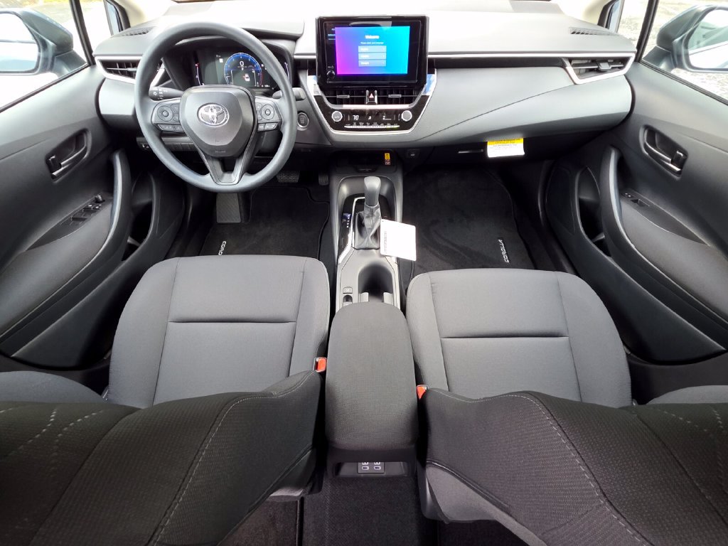 New 2027 Toyota Corolla LE w/ LE Premium Package FWD image 4
