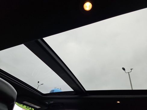 Used 2018 Jeep Grand Cherokee Limited w/ Luxury Group II image 13