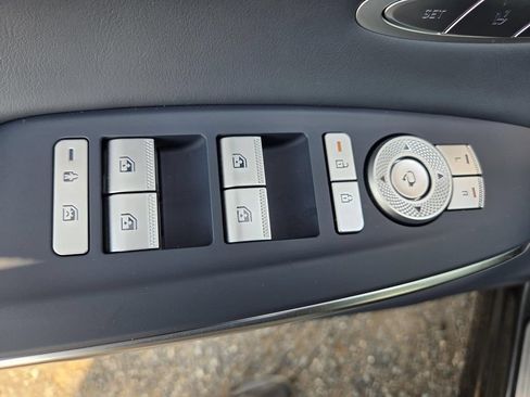 New 2027 Genesis GV70 3.5T Prestige AWD/4WD image 20
