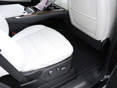 Used 2026 Cadillac Escalade Platinum Sport image 46