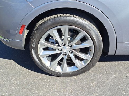 Used 2021 Buick Envision Avenir image 5