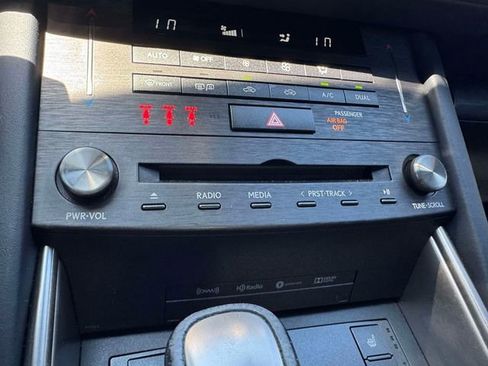 Used 2020 Lexus IS 300 F Sport w/ F Sport Package AWD/4WD image 32