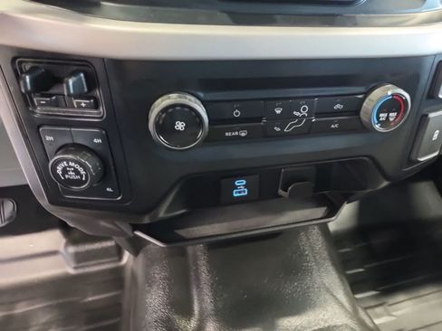 Used 2023 Ford F150 XLT w/ Trailer Tow Package AWD/4WD image 26