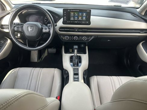 Used 2024 Honda HR-V EX-L image 12