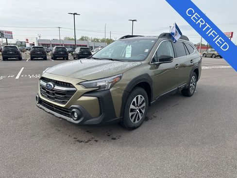 Certified 2025 Subaru Outback Premium AWD/4WD image 3