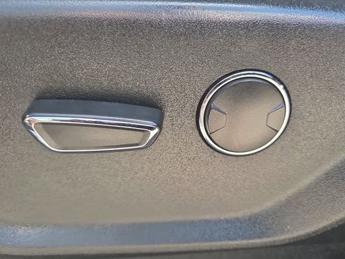 Used 2019 Ford F250 XLT w/ XLT Premium Package image 22