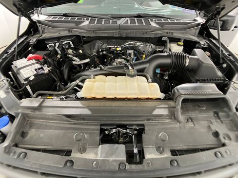 Certified 2022 Ford F150 Lariat w/ Equipment Group 502A High image 33