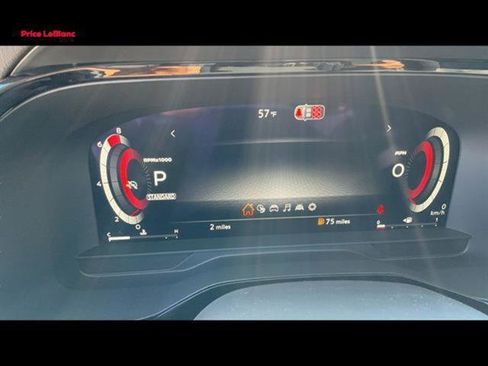 New 2026 Nissan Pathfinder Platinum w/ Cargo Package FWD image 32