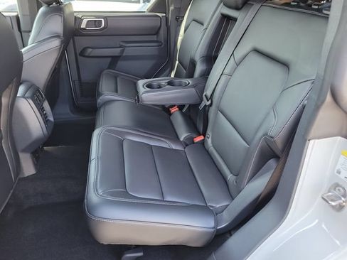 New 2026 Ford Bronco Outer Banks w/ Sasquatch Package AWD/4WD image 19