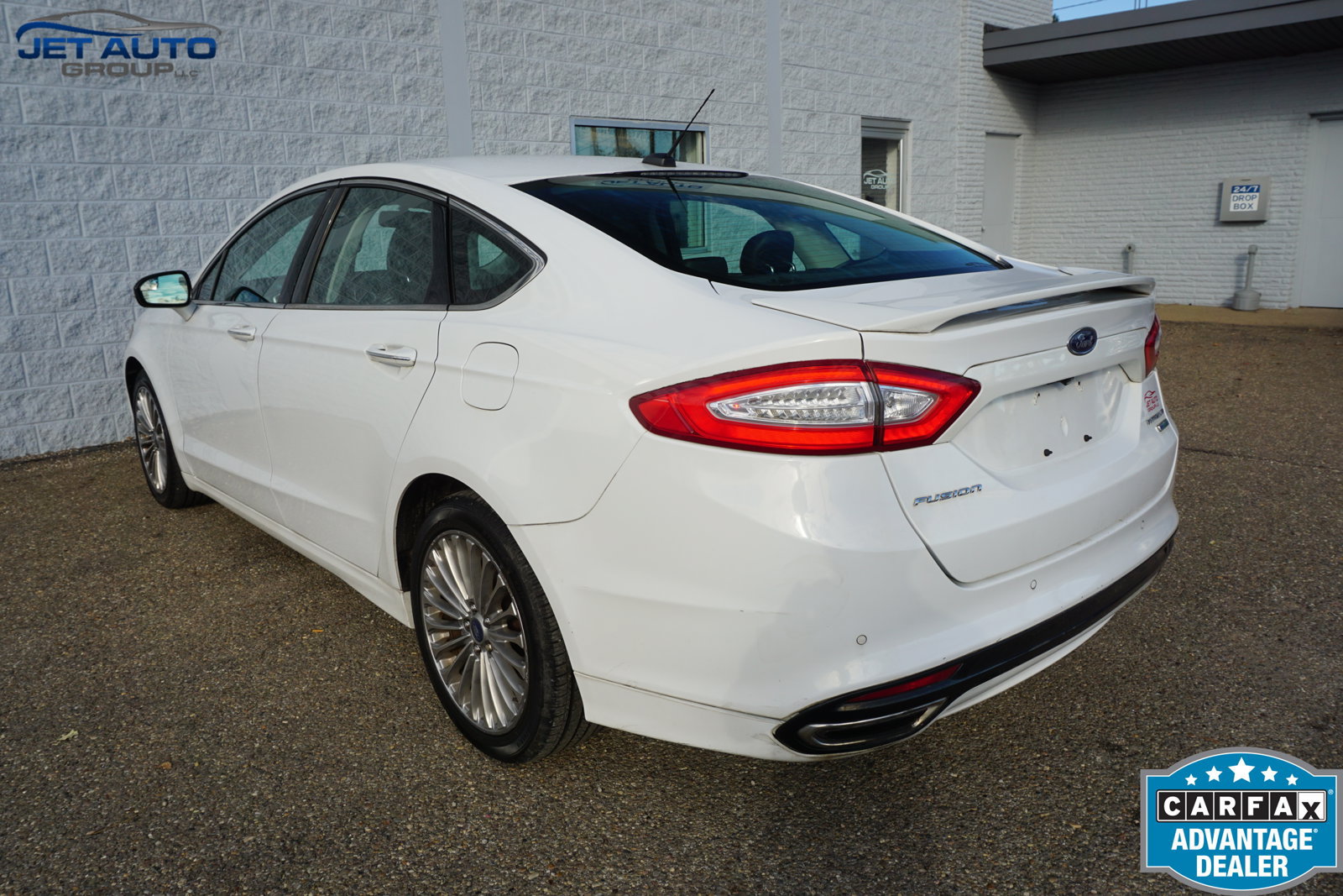 Used 2014 Ford Fusion Titanium FWD image 8
