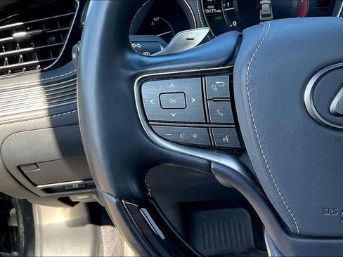 Used 2019 Lexus LS 500 AWD w/ Interior Upgrade Package image 11