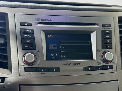 Used 2014 Subaru Legacy 2.5i Limited w/ Moonroof Package image 16