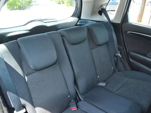 Used 2015 Honda Fit EX image 33