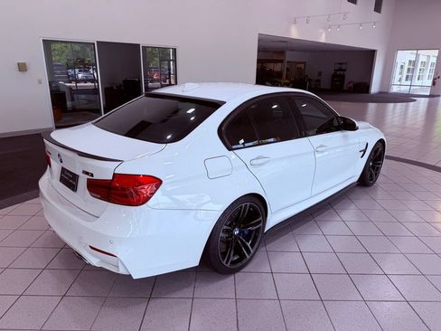 Used 2018 BMW M3 RWD image 14