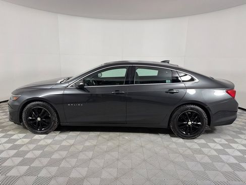 Used 2016 Chevrolet Malibu LT image 8