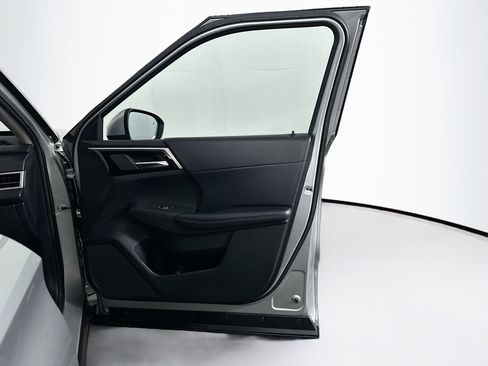 Used 2024 Mitsubishi Outlander SE AWD/4WD image 32