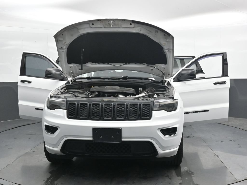 Used 2021 Jeep Grand Cherokee Laredo X AWD/4WD image 50