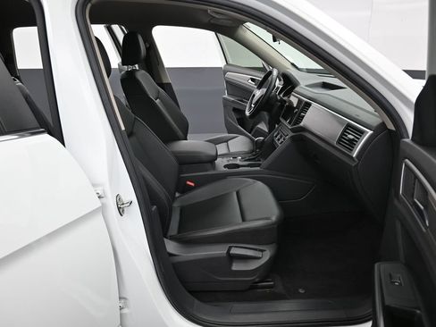 Used 2018 Volkswagen Atlas SE FWD image 31