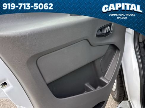 Certified 2025 Ford Transit 250 Low Roof w/ Exterior Upgrade Package RWD image 22
