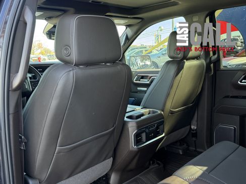 Used 2023 GMC Sierra 1500 Denali w/ Denali Reserve Package image 13