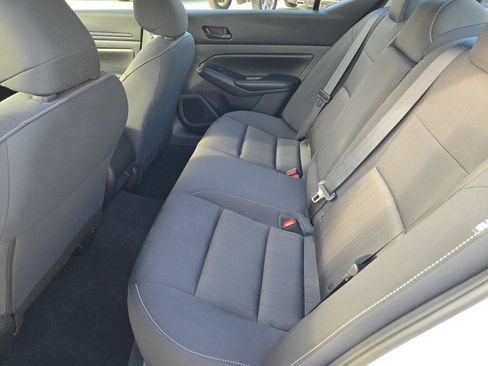 Certified 2025 Nissan Altima 2.5 S FWD image 13