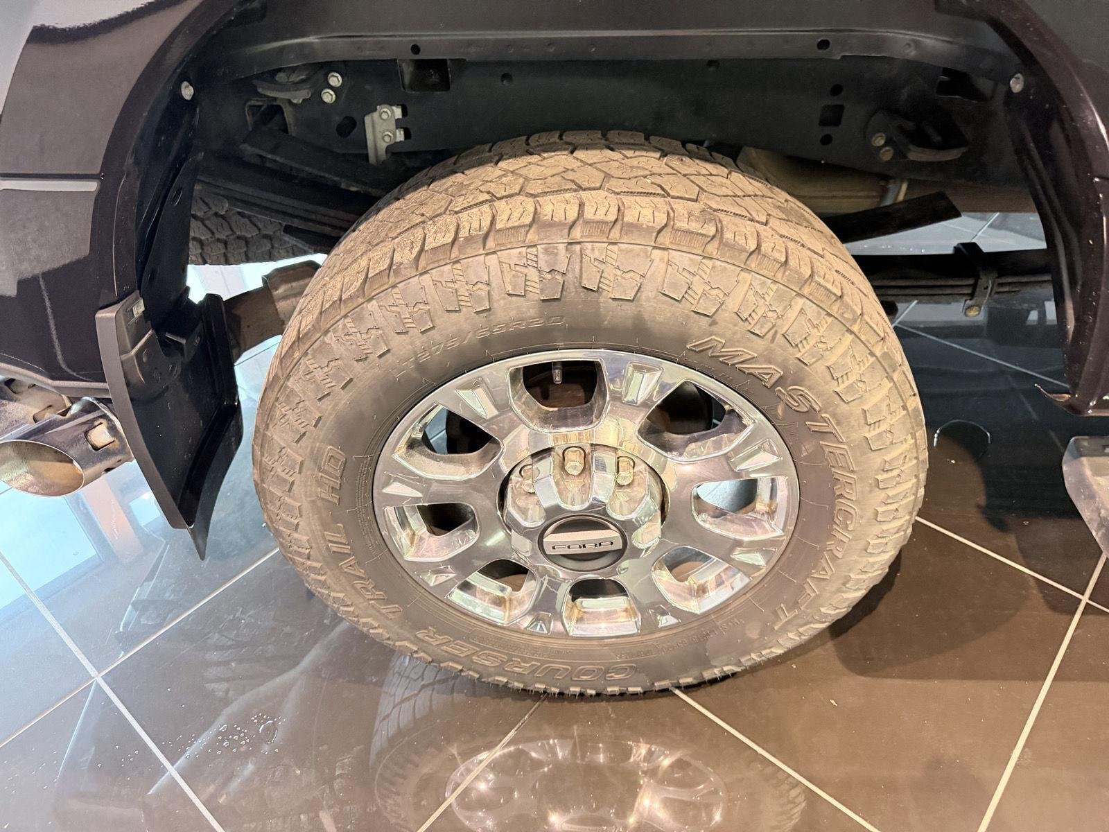 Used 2022 Ford F350 Lariat w/ Lariat Ultimate Package AWD/4WD image 48