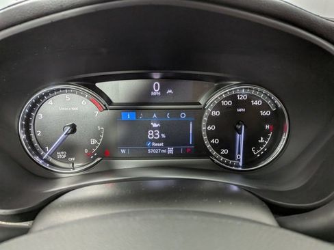 Used 2021 Cadillac XT4 Premium Luxury image 4