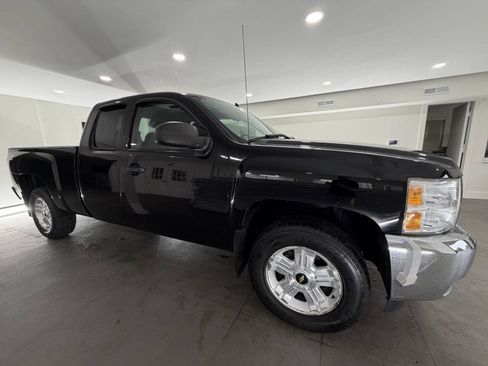 Used 2013 Chevrolet Silverado 1500 LT w/ All-Star Edition AWD/4WD image 10
