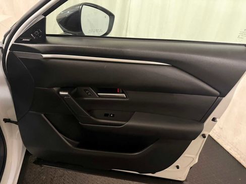 Certified 2025 MAZDA CX-50 AWD 2.5 S w/ Weather Package image 29