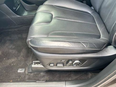 Used 2023 Hyundai Palisade Calligraphy image 22