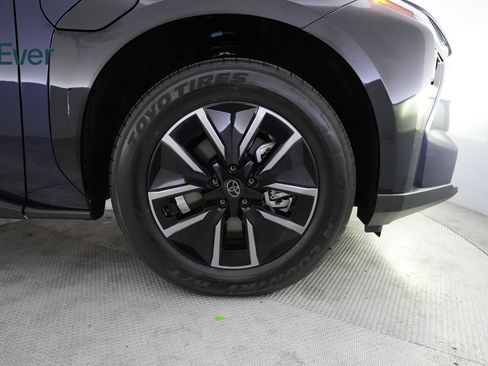Used 2026 Toyota bZ FWD image 20