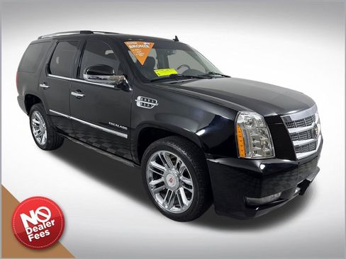 Used 2012 Cadillac Escalade Platinum AWD/4WD image 1