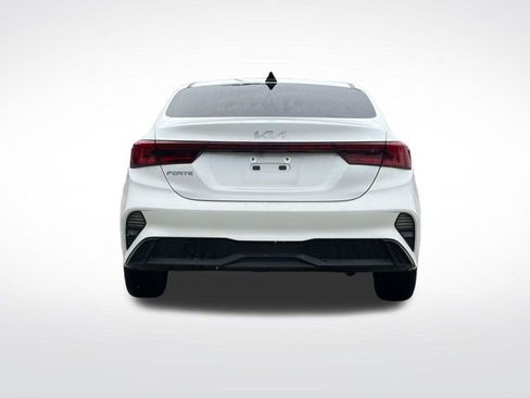 Used 2024 Kia Forte LXS w/ LXS Technology Package FWD image 24