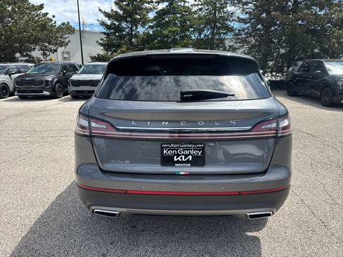 Used 2022 Lincoln Nautilus Reserve AWD/4WD image 6