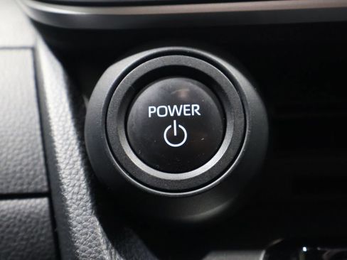 Used 2023 Toyota Prius LE image 23