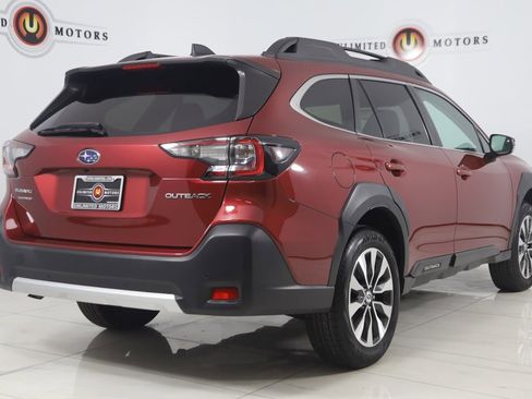 Used 2023 Subaru Outback Limited image 3