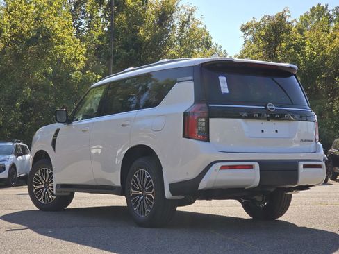 New 2026 Nissan Armada Platinum w/ Convenience Package image 9