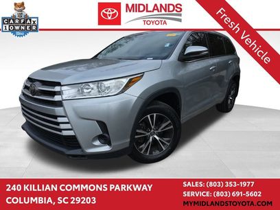 Used 2017 Toyota Highlander LE