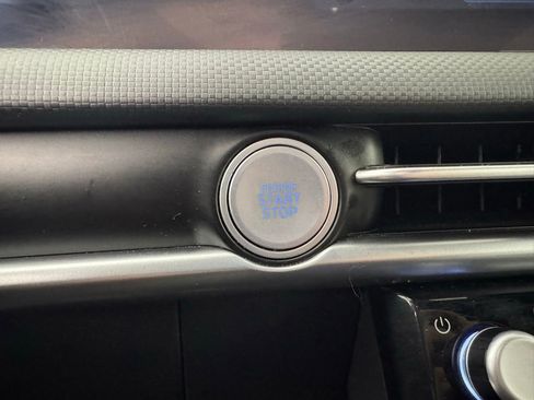 Used 2025 Hyundai Santa Cruz SEL FWD image 24
