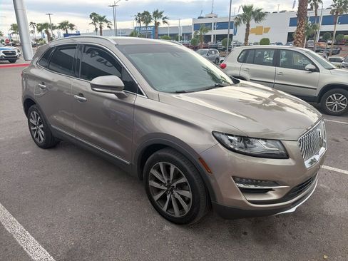 Used 2019 Lincoln MKC Reserve w/ MKC Climate Package AWD/4WD image 32