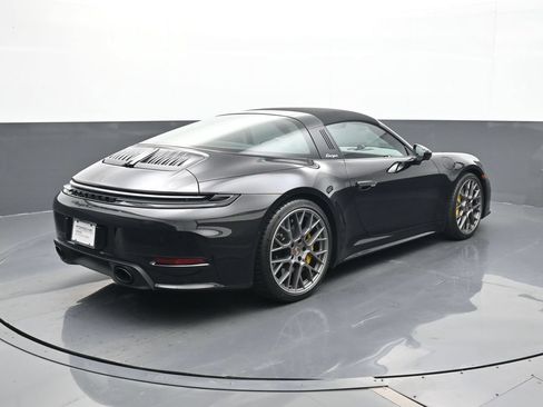 Certified 2026 Porsche 911 Targa 4S AWD/4WD image 19