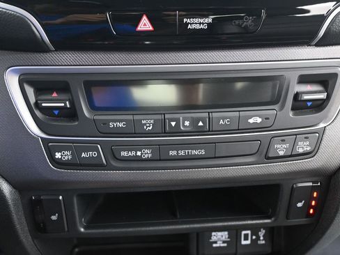 Used 2023 Honda Ridgeline RTL image 16