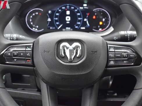 Used 2025 RAM ProMaster 2500 w/ U-Haul Equipment Group image 14