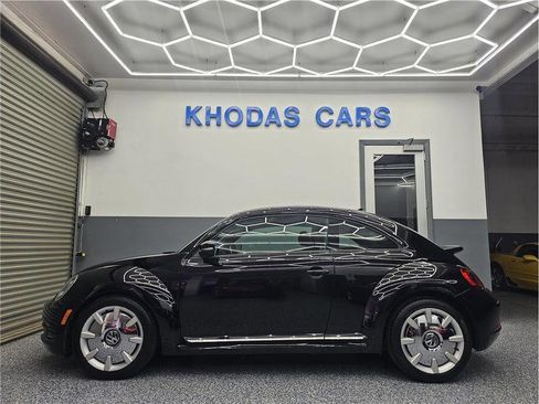 Used 2016 Volkswagen Beetle 1.8T SEL w/ Lighting Package image 1