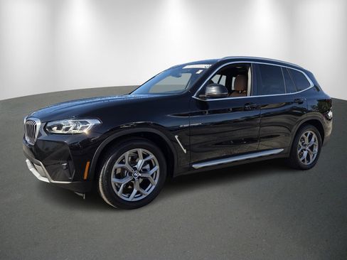 Certified 2023 BMW X3 sDrive30i w/ Premium Package w/ZPA image 3