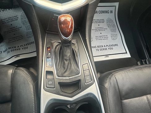 Used 2015 Cadillac SRX Luxury w/ Driver Awareness Package image 26