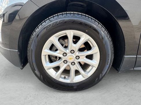 Used 2019 Chevrolet Equinox LS image 23