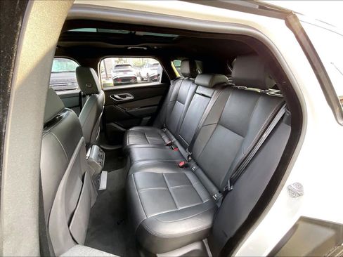 Used 2026 Land Rover Range Rover Velar S AWD/4WD image 29
