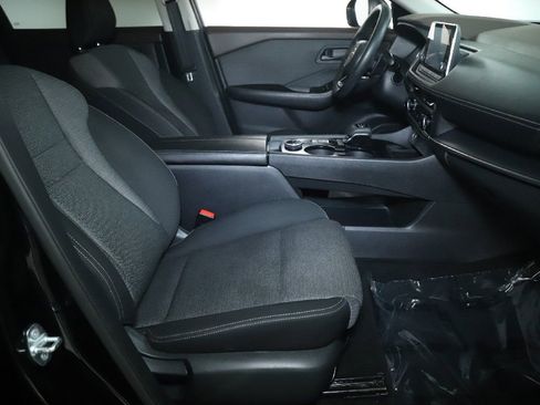 Used 2021 Nissan Rogue S AWD/4WD image 33