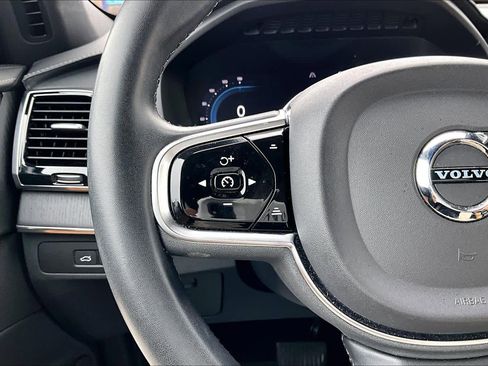 Used 2023 Volvo XC90 T8 Ultimate image 24